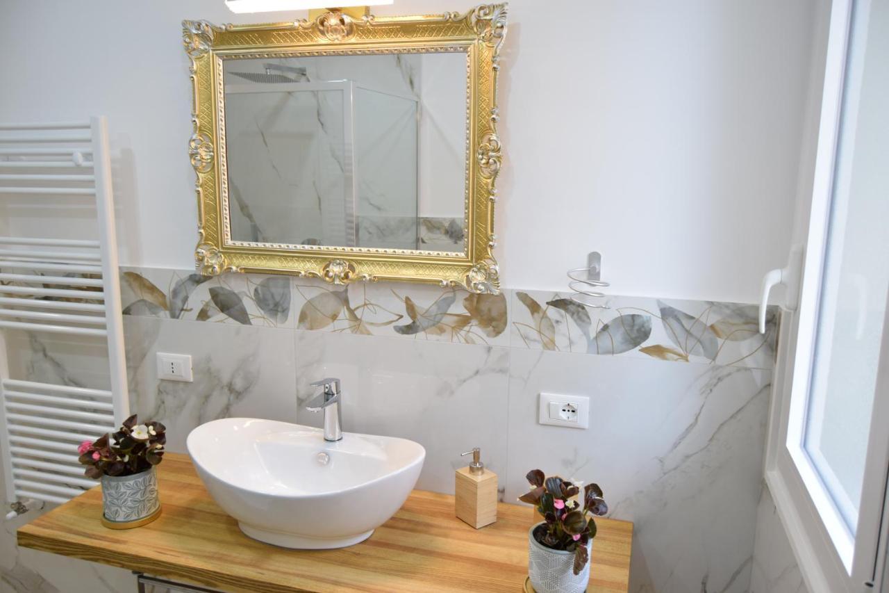 Caporama Apartment Terrasini Ngoại thất bức ảnh