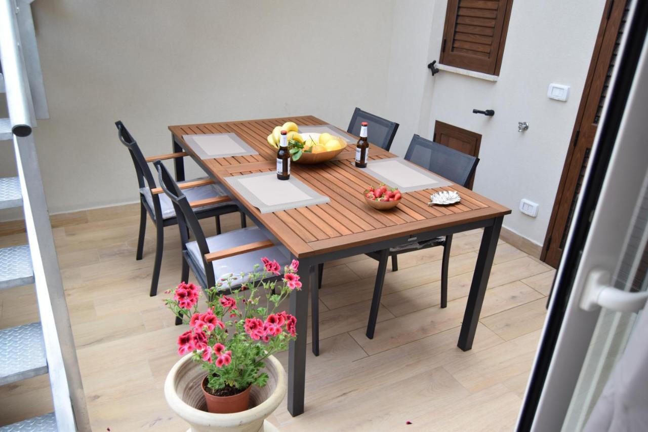Caporama Apartment Terrasini Ngoại thất bức ảnh