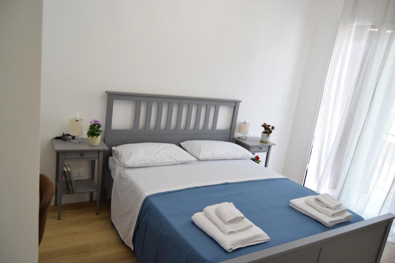 Caporama Apartment Terrasini Ngoại thất bức ảnh